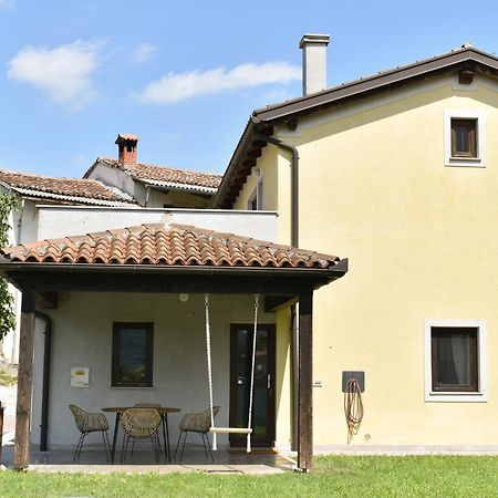 Small House In Vipava Valley 外观 照片