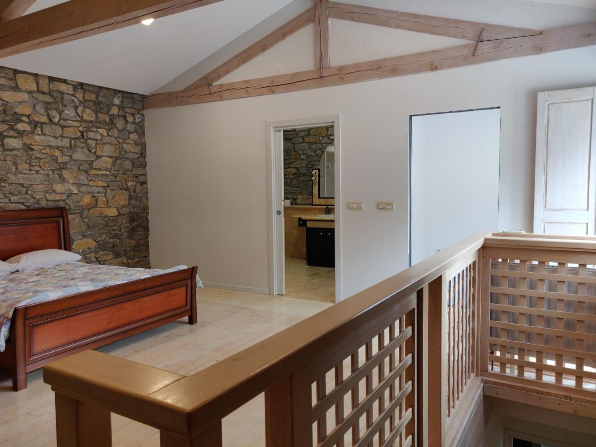 Small House In Vipava Valley 外观 照片