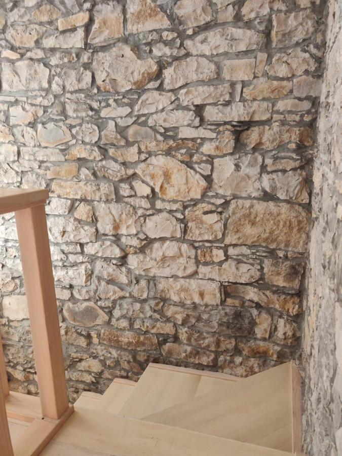 Small House In Vipava Valley 外观 照片